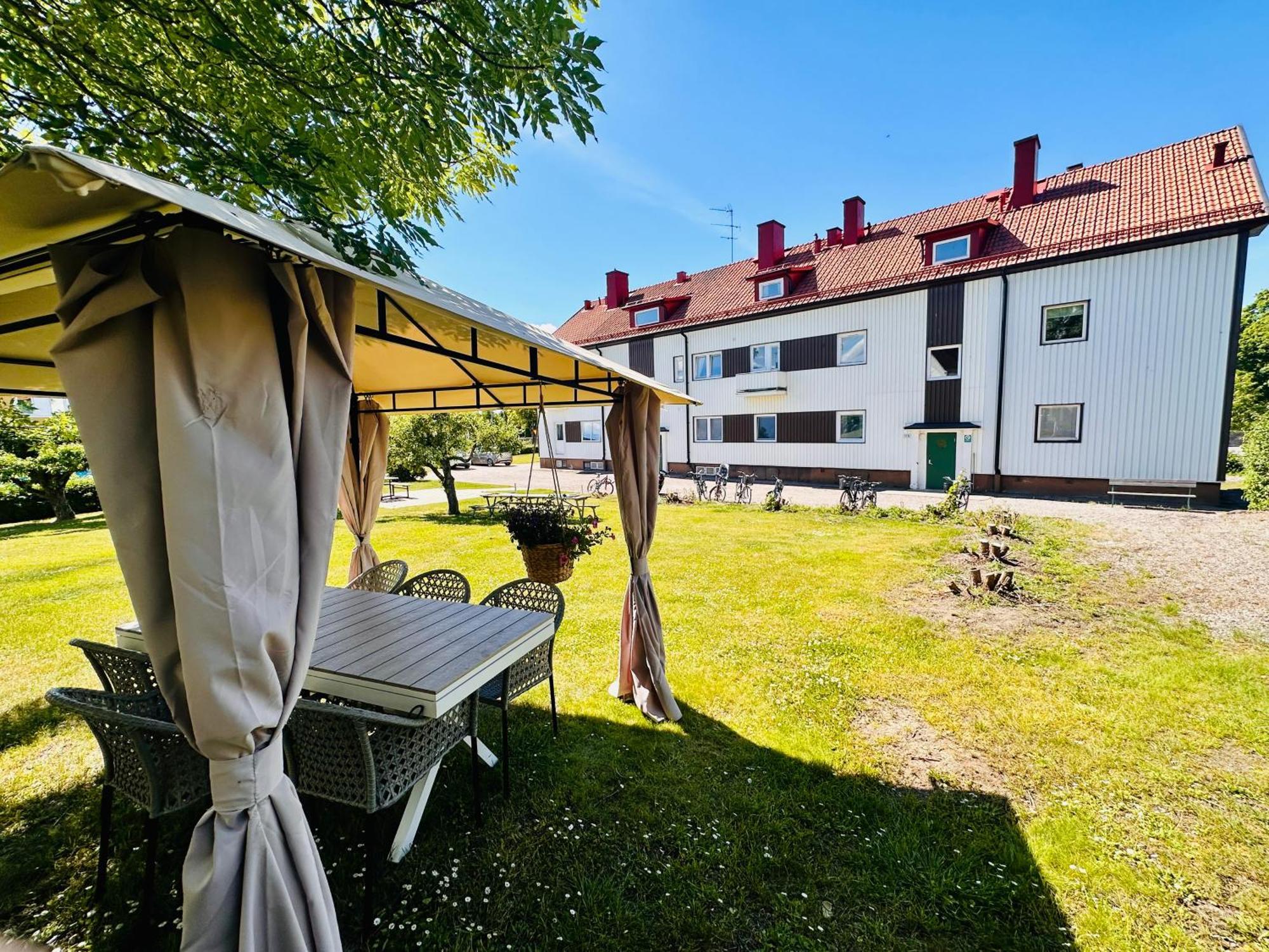 Pensionat Prinshöjden Katrineholm Exterior foto